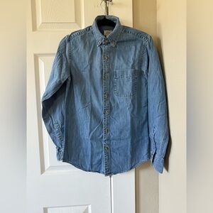 Men’s slim fit Jcrew XS Classic Blue Denim Shirt